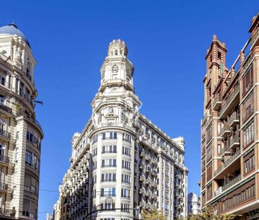 2 bedroom luxury Apartment for rent in Valencia - Photo 4