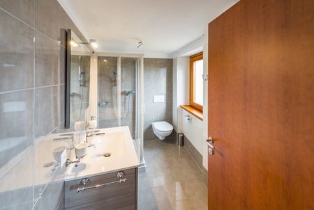 Triplex apartment with magnificent panoramic view - Photo 2