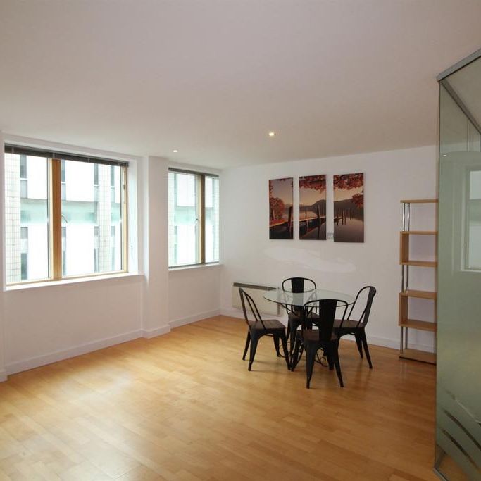 1 bedroom apartment to rent - Photo 1