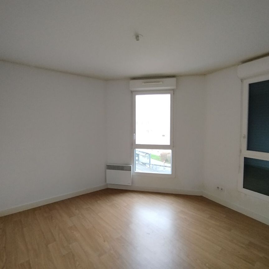 Location Appartement 3 pièces 63m² LILLE 59260 - Photo 1
