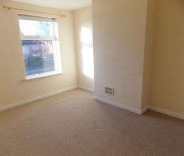 2 bed terraced to rent on Ilkeston, Green Lane, DE7 - Photo 2