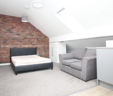 Studio to rent - Photo 1