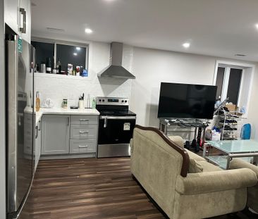 For Lease - 115 Pondcliffe Drive, Kitchener, Ontario - Photo 5