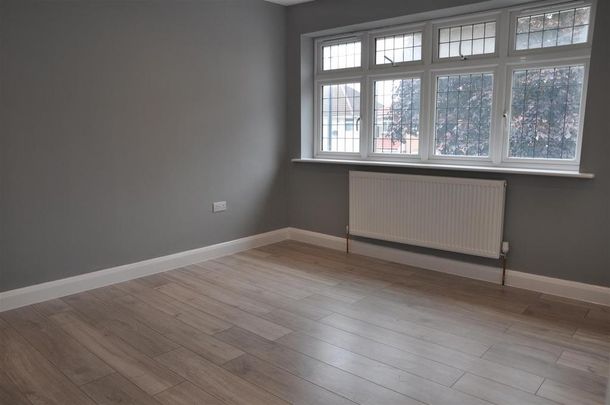 5 bedroom semi-detached house to rent - Photo 1