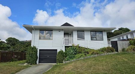 3 brms, tandem garage, handy location - Photo 5