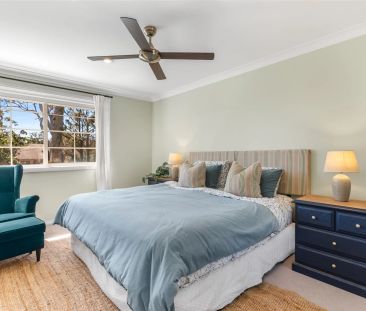 Effortless Family Living with Poolside Entertaining - Photo 4