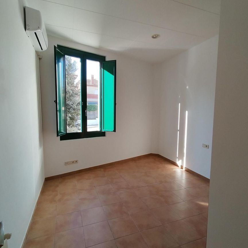 Planta baja de alquiler en Catalunya, Centre - Photo 1