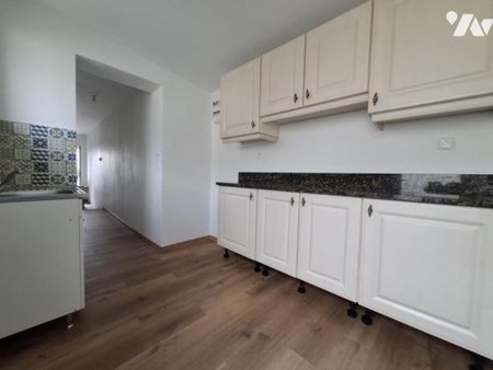 Maison semi-mitoyenne, une chambre, cour - Photo 4