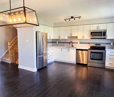 For Lease - 49 Ferndale Drive Unit# 5, Barrie, Ontario - Photo 2