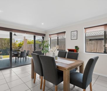 24 Severn Crescent, North Lakes QLD 4509 - House For Rent | Domain - Photo 4