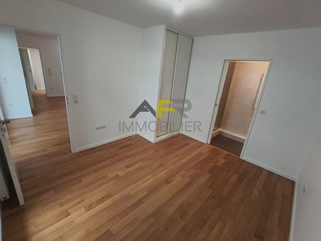 Appartement Rueil Malmaison 3 pièce(s) 64 m2, - Photo 3