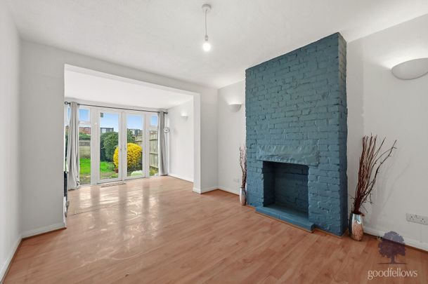 Castleton Road, Mitcham, CR4 - Photo 1