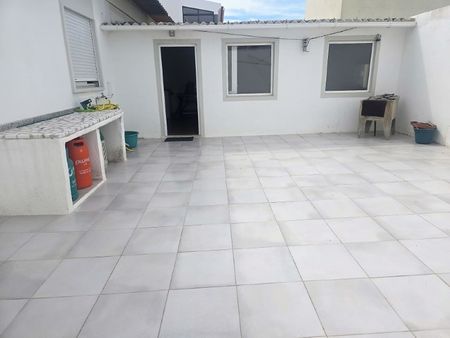 Moradia T2 em Setúbal - Foto 3