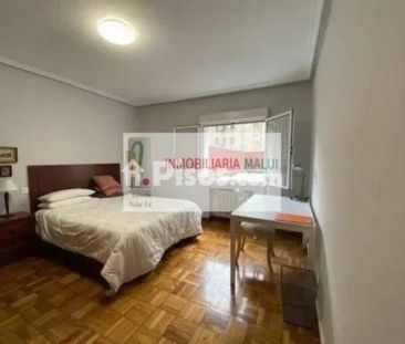 Piso en alquiler en Centro - Foto 3