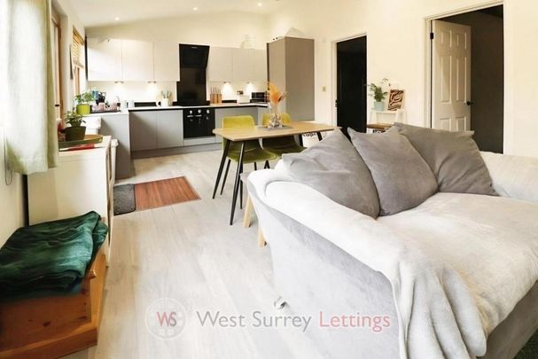 1 bedroom ground floor flat to rent - Photo 1