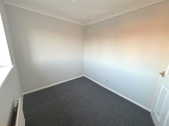 Broadlands - Photo 1