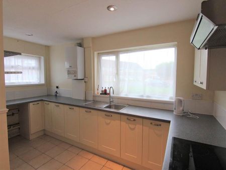 3 bedroom house to rent - Photo 4