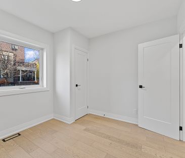 For Lease - 99 Twenty Sixth Street Unit# Main, Toronto, Ontario - Photo 3