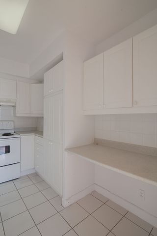 2285 Saint-Mathieu Street - Photo 2