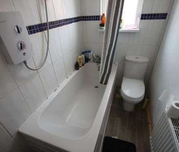 3 bedroom detached bungalow to rent - Photo 1