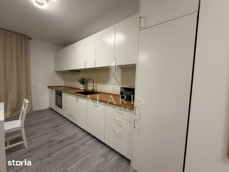 Apartament modern 2 camere, loc de parcare propriu, zona Torontalului - Photo 3