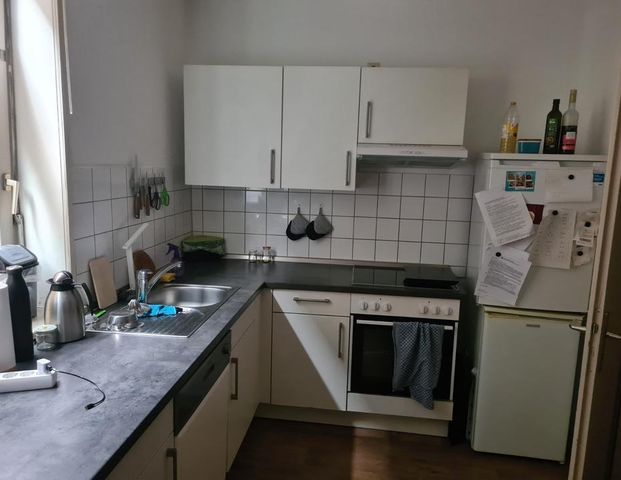 **Celle - Charmante 4-Zimmer Altbauwohnung in der Celler Altstadt mit EBK** - Photo 1