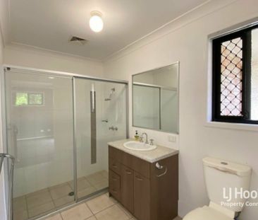 THREE BEDROOM LOW SET HOME + STUDY - Photo 6