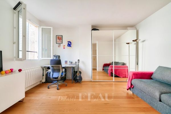 Appartement à louer à Paris 9Ème - Photo 1