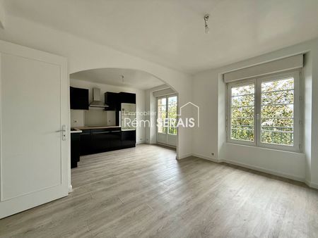 Location Appartement 2 pièces 37m² - Photo 2