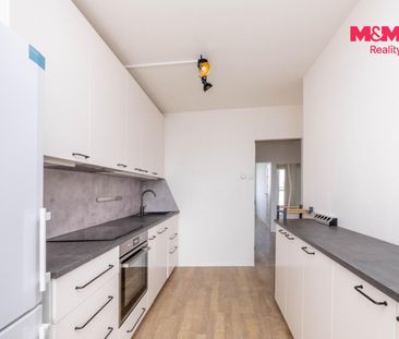 Pronájem bytu 3+1 70 m² - Fotografie 2
