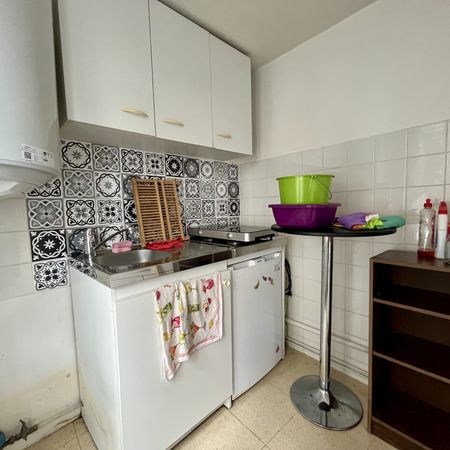 Location Appartement 2 pièces 25m² CLERMONT FERRAND 63000 - Photo 4