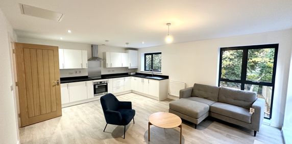 Apartment 10 Maythorn House, 1 Bridgewater Close, Nottingham - Photo 2