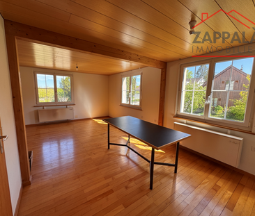 Charmante 3-Zimmer-Wohnung mit grossem Garten in Biel-Benken (BL) - Photo 2