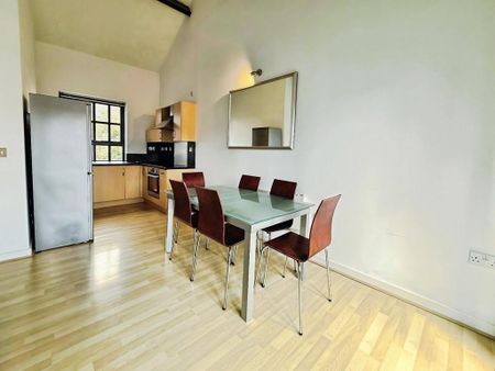 2 bedroom flat to rent - Photo 5