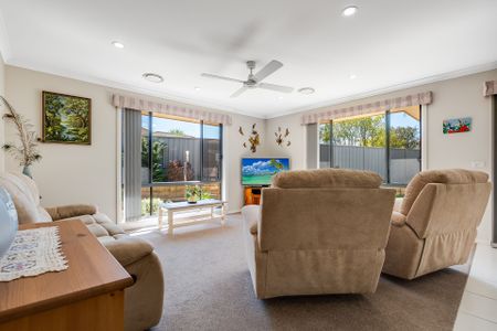 Stunning Family Home in Thurgoona with an additional space for your CARAVAN OR TRAILER! - Photo 2