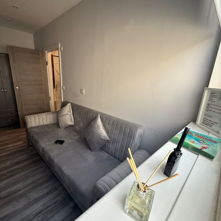 2 Bed Flat, Summerstown, SW17 - Photo 1