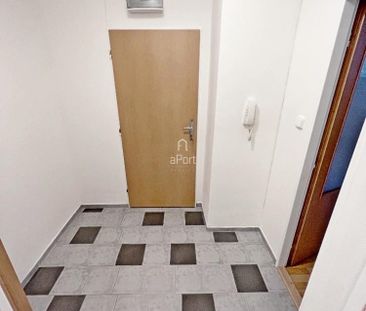Pronájem bytu 1+kk 30 m2 - Fotografie 5