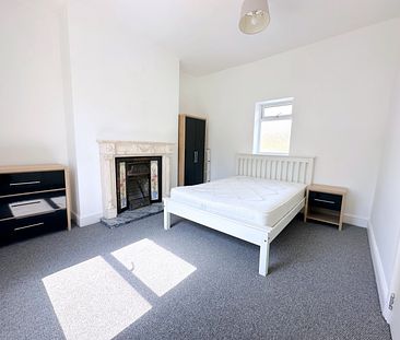 A 1 Bedroom Apartment Instruction to Let in Hastings - Photo 2