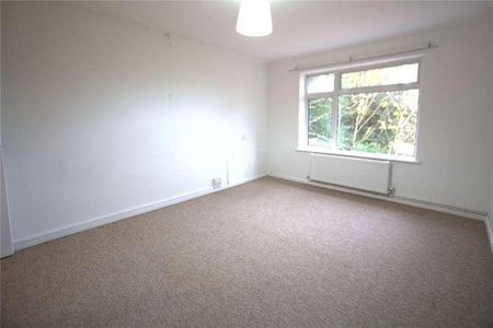 Hopeswood, Greatham, Liss, Hampshire, GU33 - Photo 4