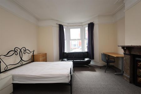 Coniston Avenue, Jesmond, Newcastle Upon Tyne - Photo 3