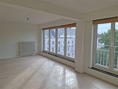 Appartement te huur - Foto 2