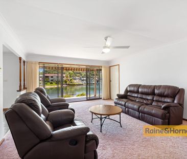 WATERFRONT FAMILY HOME - Photo 1