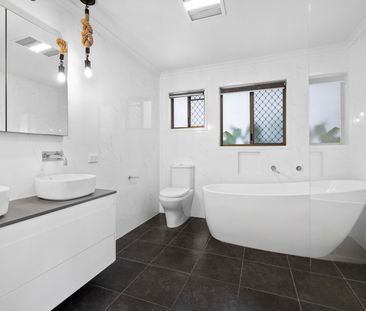 28 McDougall Street, Sherwood QLD 4075 - House For Rent | Domain - Photo 6