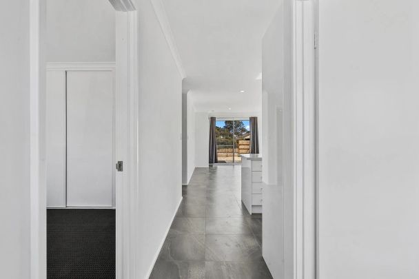 Brand New 3 x 2 x 1 Apartment in a Peaceful Complex with a Pool - Photo 1