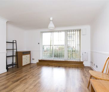 Bartholomew Court, E14 - Photo 3