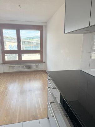 3.5 Zimmer, 72 m², 1. Stock - Photo 1
