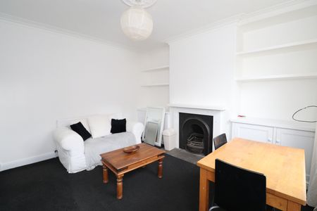 2 bedroom house to rent - Photo 2