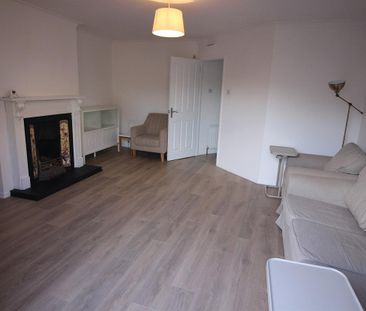 9 Upper Malone Park, Belfast BT9 6PP - Photo 1