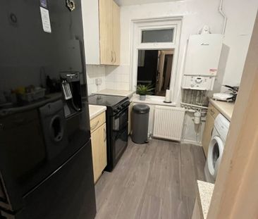 Room in a Shared Flat, Stillingfleet Road, SW13 - Photo 4