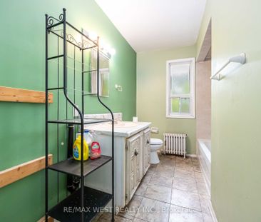 For Lease - 4990 Dundas Street Unit# A, Toronto, Ontario - Photo 4